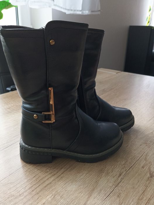 Sprzedam buty rozmiar 27