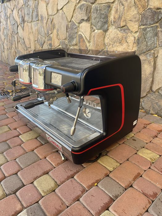 Кавомашина La Cimbali M100