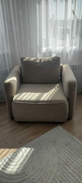 Крісло для вітальні