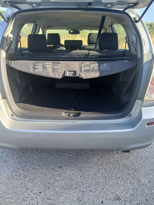 Toyota  Corola  verso 2.2  7Lugares