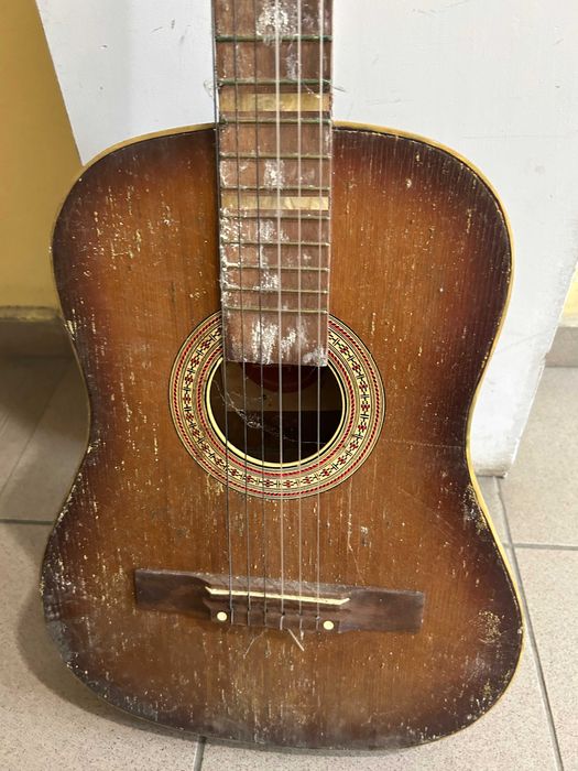 Sprzedam używaną gitarę