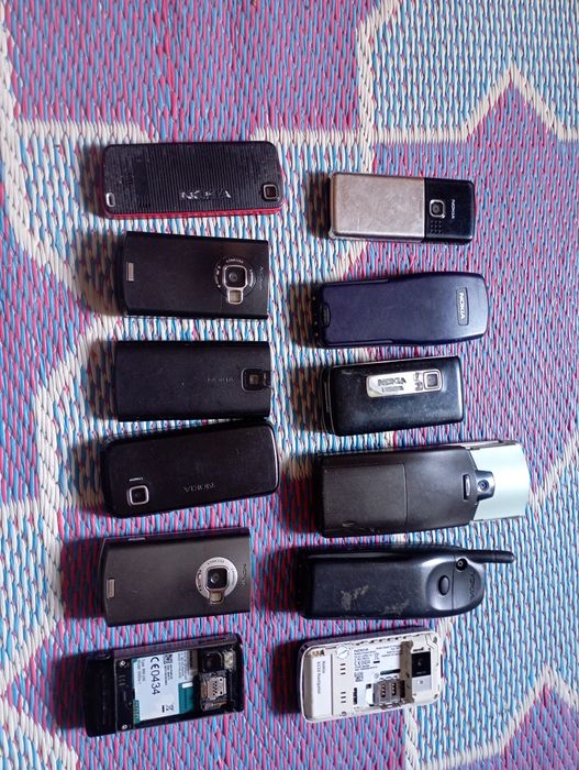 Telemóveis Nokia antigos