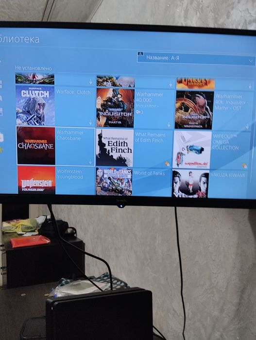 Продам ps4 slim 500gm