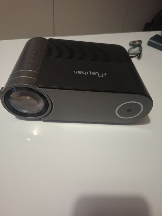 Projector led portatil elephas513980168941096960