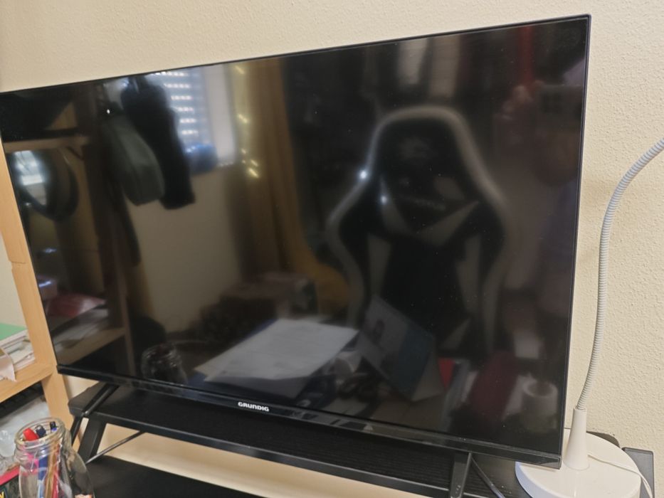 Smart TV 32'' Gruding