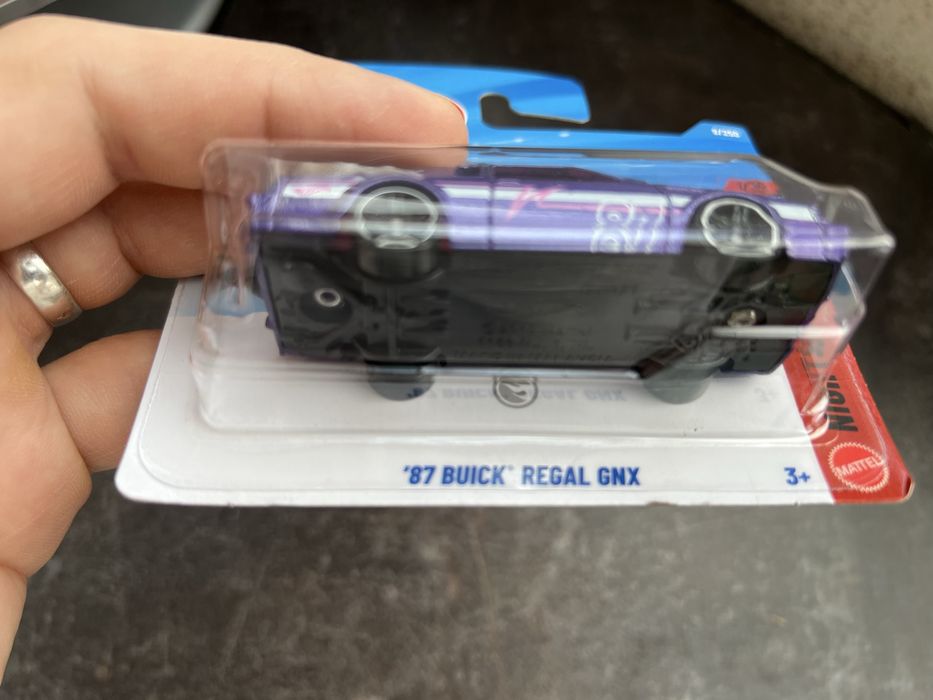 TH Hot wheels Buick regal gnx