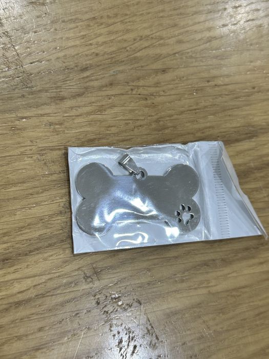 Medalha Personalizável em Aço para Coleira de Cão – Forma de Osso