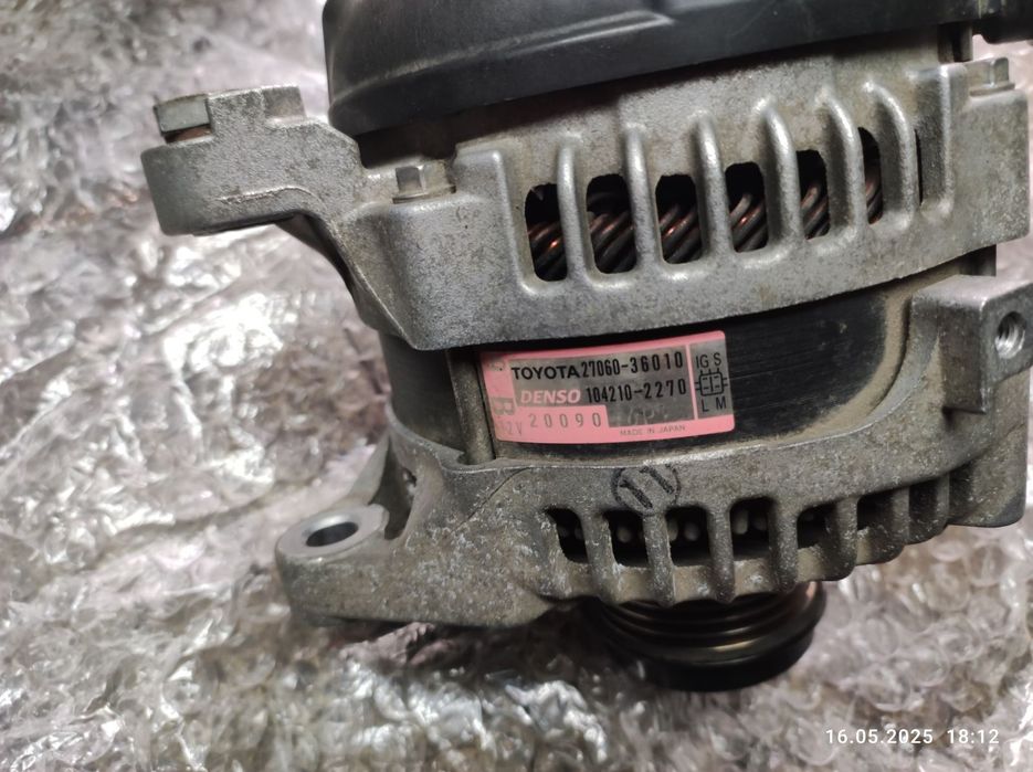 Генератор Тойота.