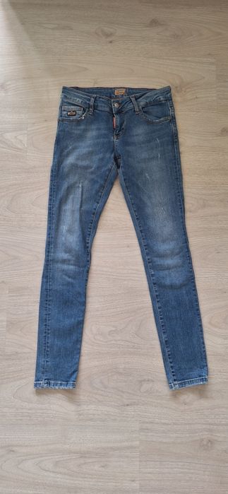 Dsquared2 Jeansy S