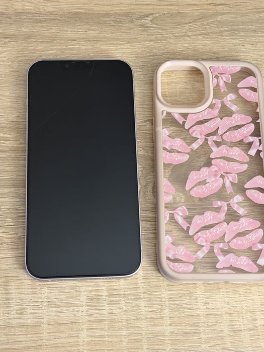 iPhone 14 plus com capas e película