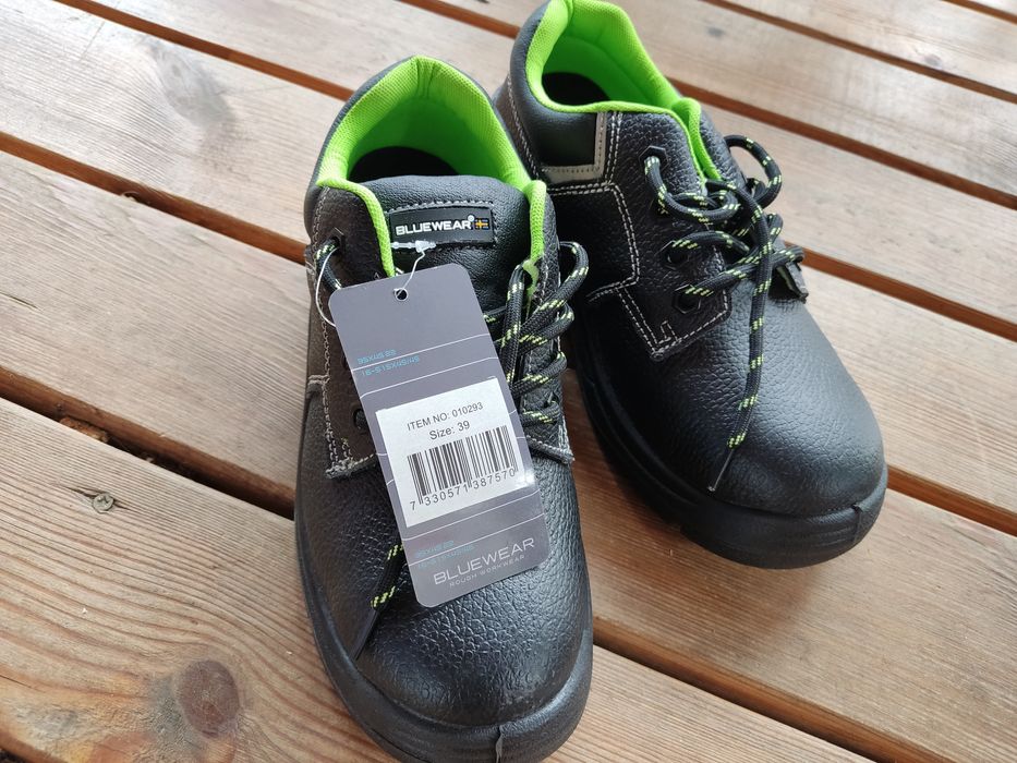 Nowe buty robocze bluewear 39