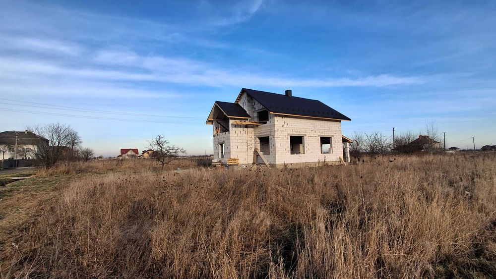Продаж будинок 130м2, Радча, 5 соток світло, газ, криниця, тераса