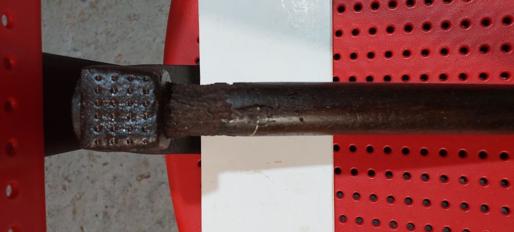 Narzędzie ciesielskie