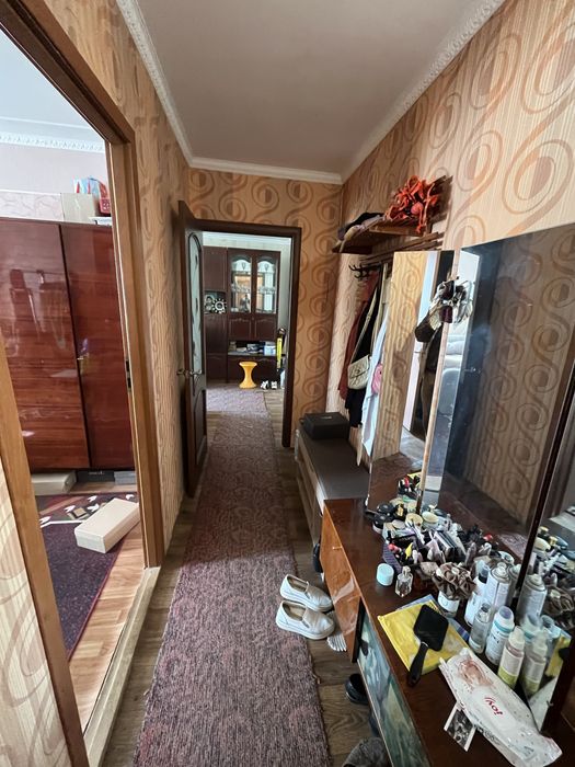 Здам двокімнатну квартиру/без тварин/площа Перемоги