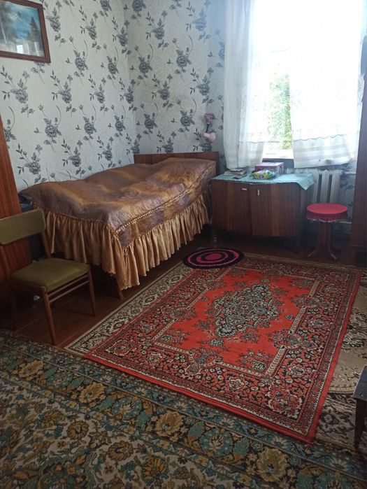 Продаж половини  житлового будинку