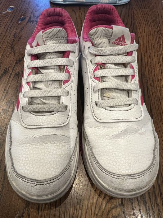 Adidas r 35.5 ……,…………….