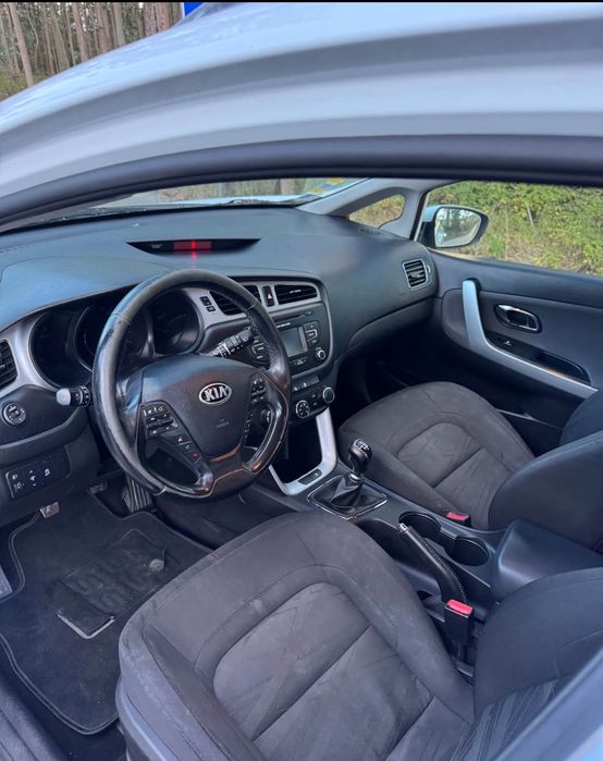 Kia ceed 1,6  ano 2014  perfeito estado quilómetros 191km