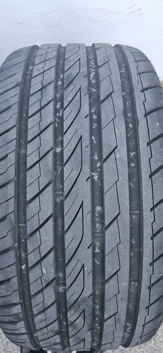 Pneus Ovation 265 / 35 R18 97W