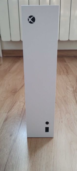 Konsola Microsoft Xbox Series S 512 GB SSD + 2 pady
