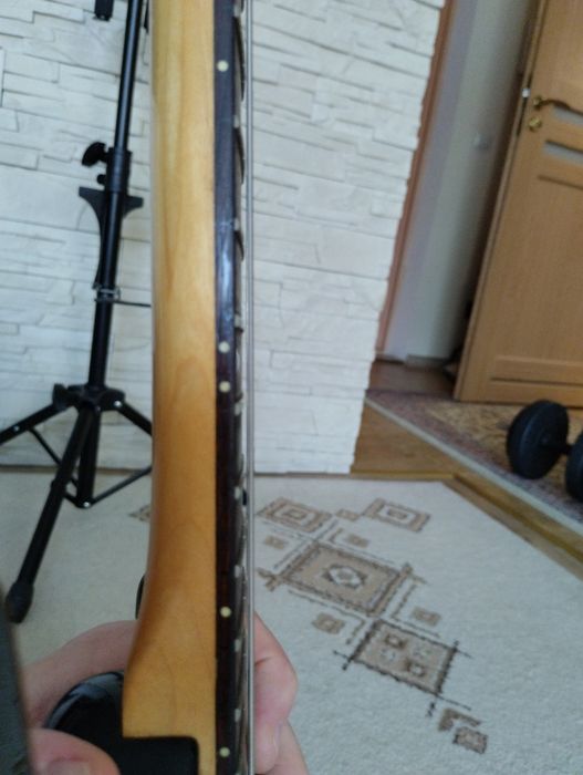Ibanez SA120 - gitara elektryczna