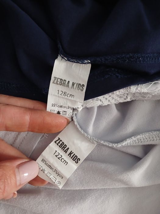 Шкільні БЛУЗА,ФУТБОЛКА,СПІДНИЦЯ.р.122/128,на 6-7років