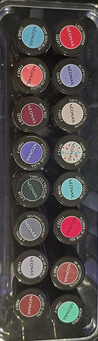 Lakiery hybrydowe Neonail Nowe