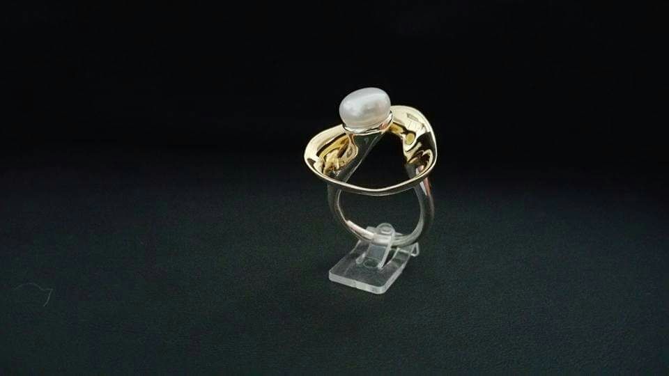 Anel em prata 925 com pérola