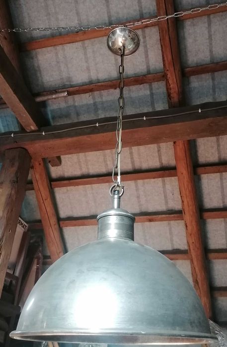 Antyczne stare lampy