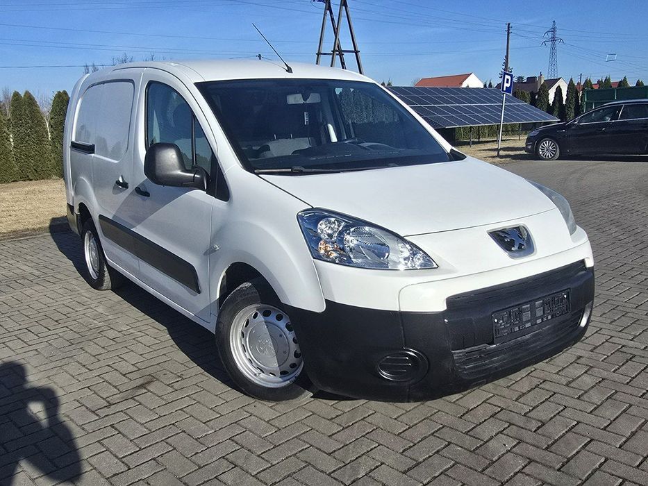 Peugeot Partner  1,6Hdi Long,Klimatyzacja.hak.parktronic