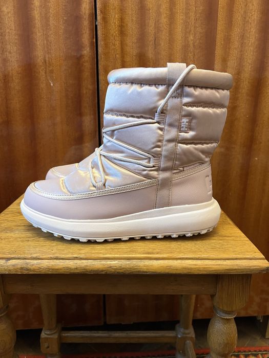 Helly Hansen жіночі дутіки сапожки 24см.