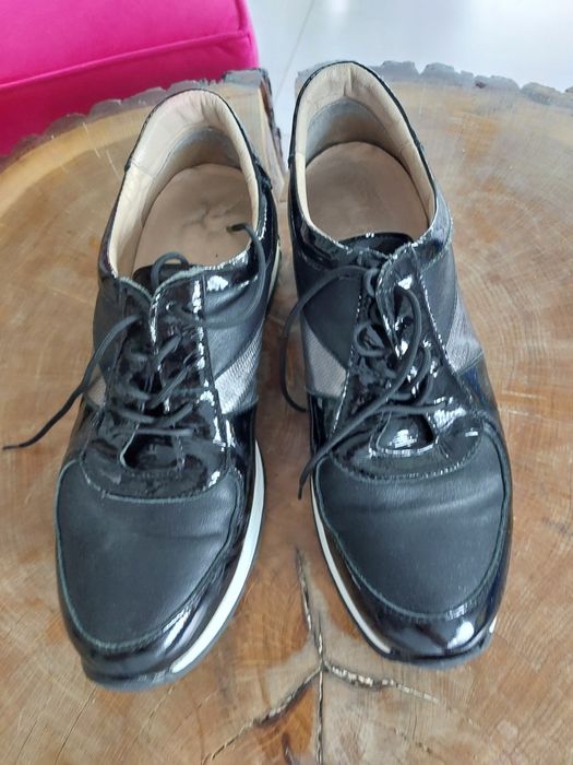 Buty sportowe Oleksy rozmiar 40 długość wkładki 26 cm