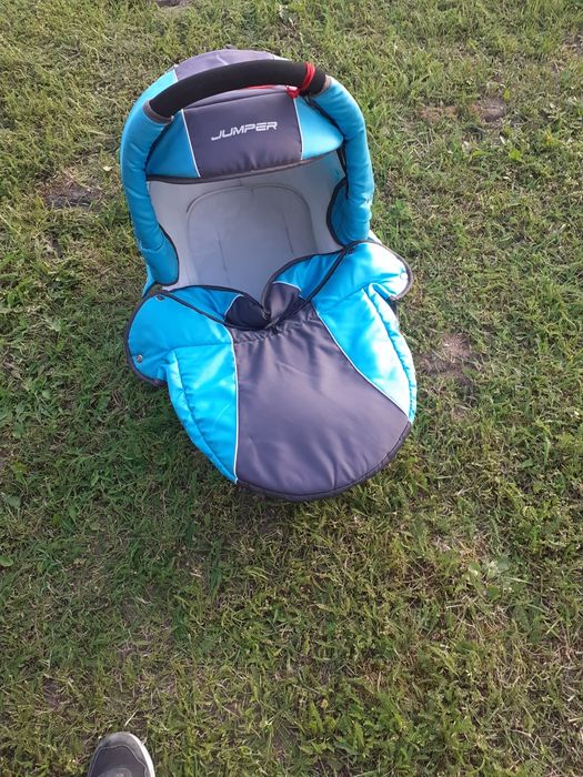 Wózek dziecięcy gondola + Spacerówka