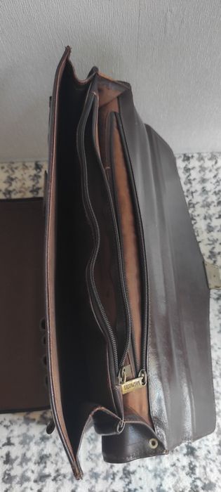 Aktówka teczka ze skóry