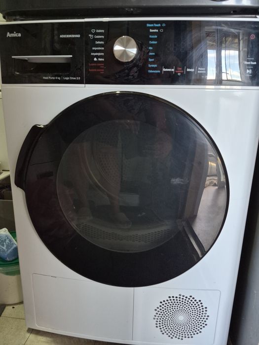 Sprzedam suszarke Amica 8 kg Heat Pumb / Logic Drive 3.0 więcej informacji na priv.