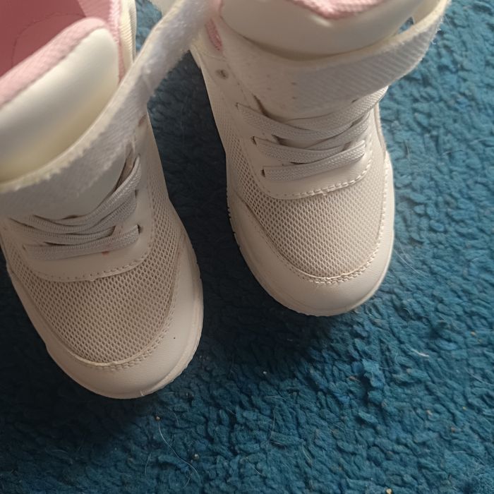 Buty za kostkę dla dziewczynki