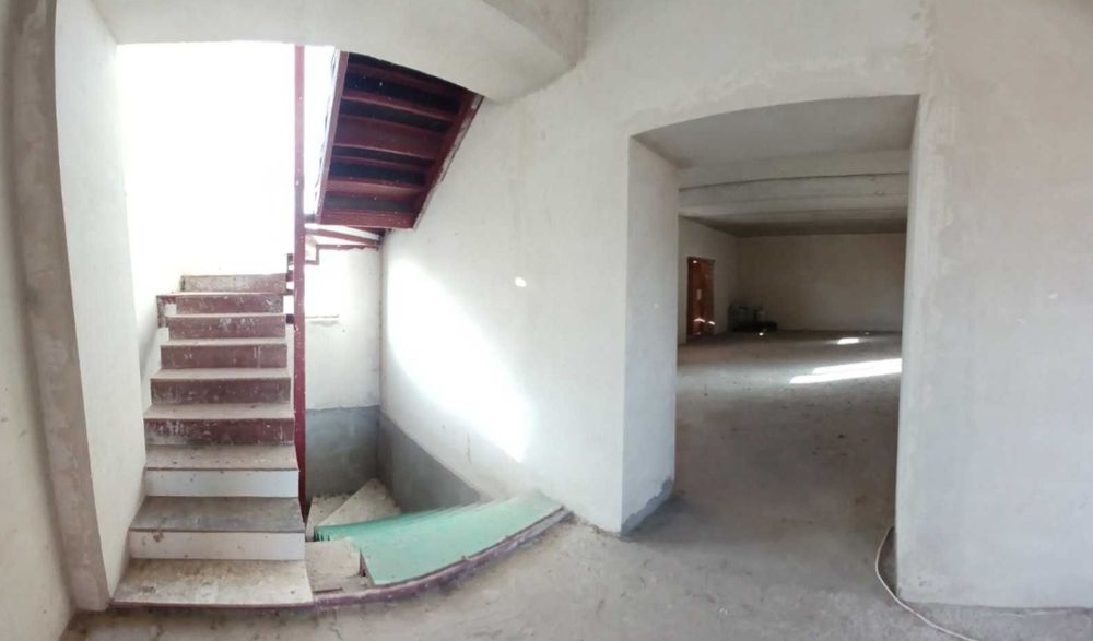Крушинка Продаж будинку заг пл 373м.кв +гараж 58м.кв. 20с біля озера