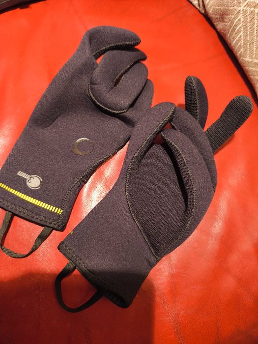 Buty neoprenowe żeglarskie Tribord i rękawiczki np. do morsowania
