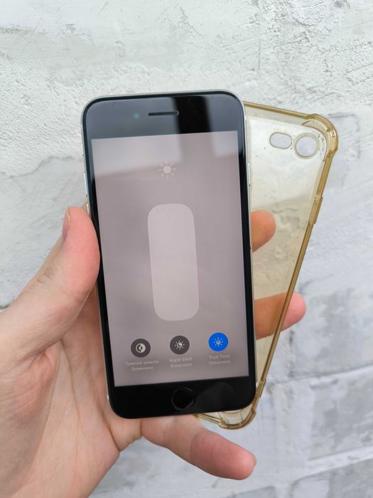 Apple iPhone SE 2020 64GB Neverlock