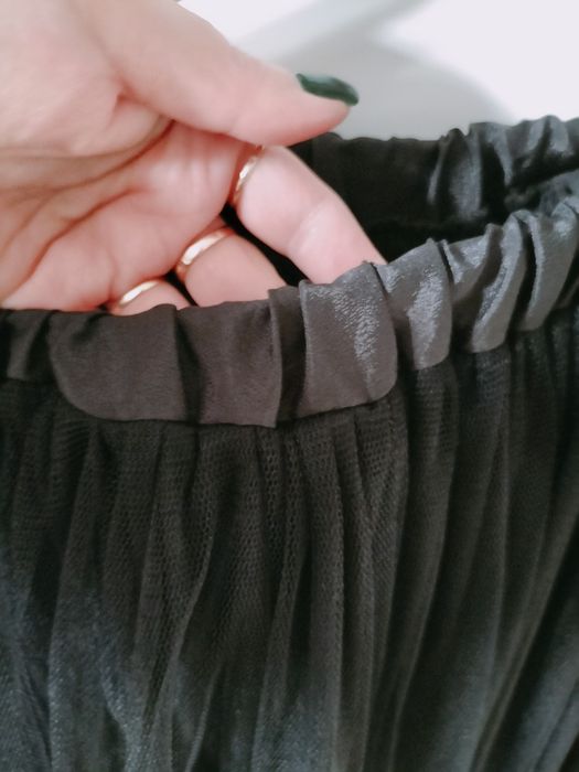 Spódniczka tiulowa M