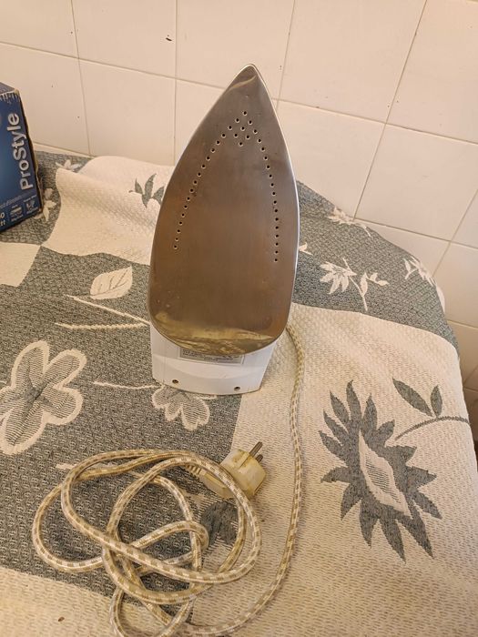 Ferro Taurus 2200w64585424838913121