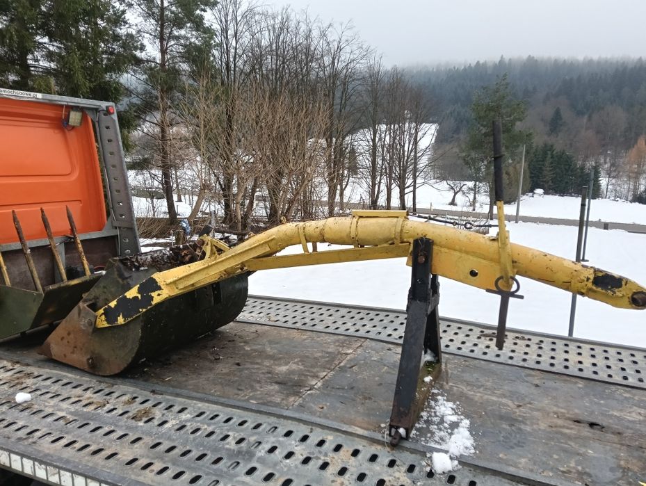 Ładowacz na Tył Tur Tylny Ursus C330 C360 Władimirec Łyzka Widły Zetor