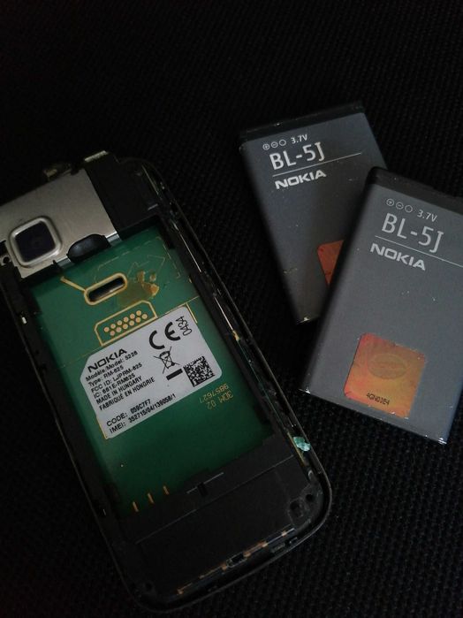 Nokia 5528 para peças c/ acessórios (ler descrição)