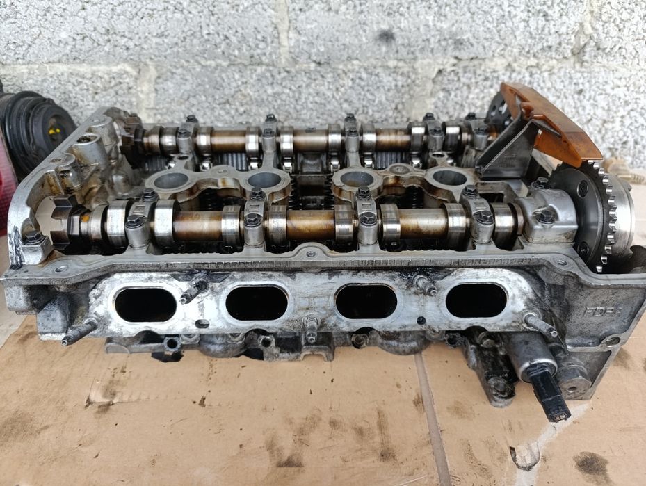 Головка Citroen C5 III PEUGEOT 308 508 MINI 1.6 THP 08-17R V753471080