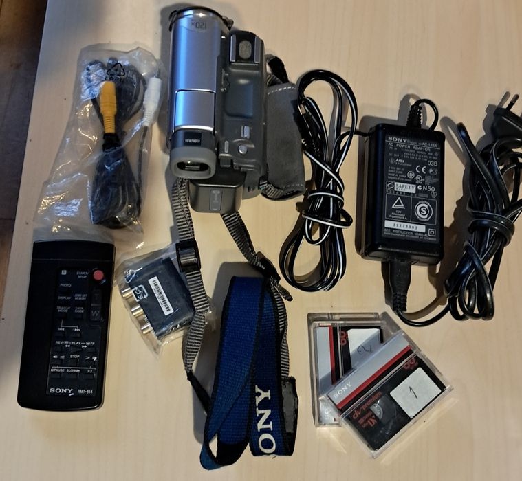 Kamera sony DCR_TRV14E