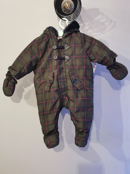 Kombinezon zimowy 56 62 w kratkę z futerkiem, stópkami i rękawiczkami