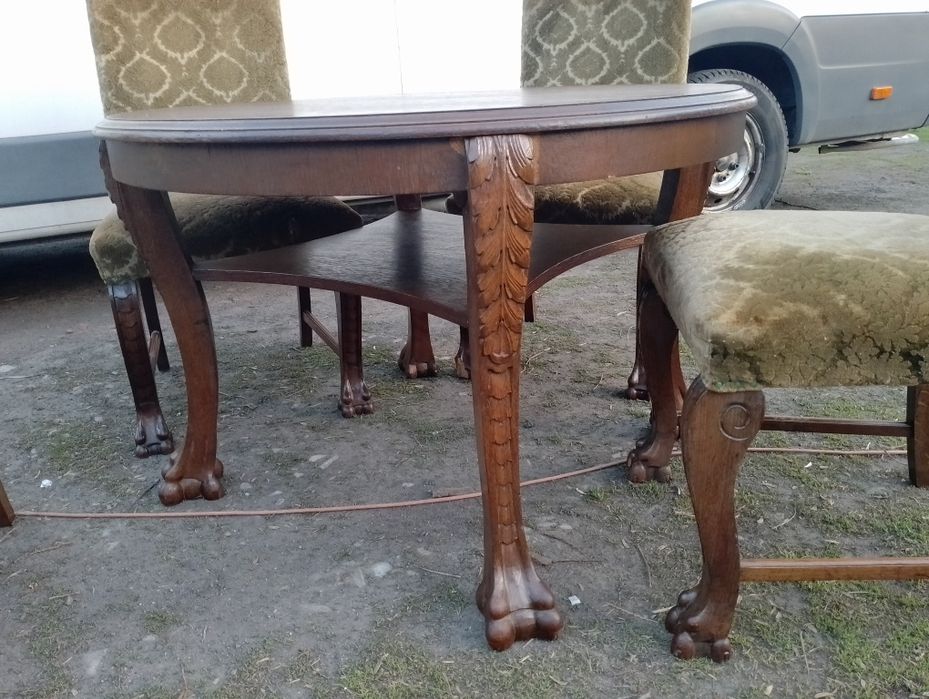 Piękny stół na lwich lapach +4 krzesła antyk