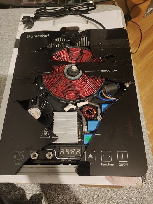 Kuchenka indukcyjna na części