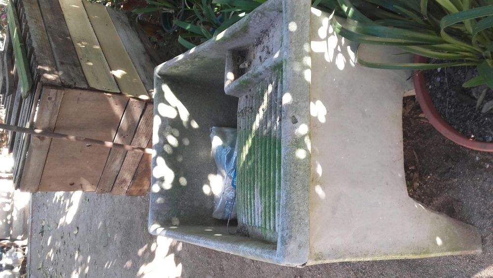 Tanque cimento usado