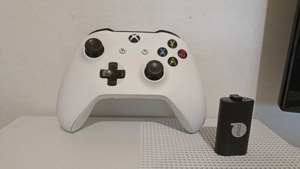 Xbox One Série S - 1T