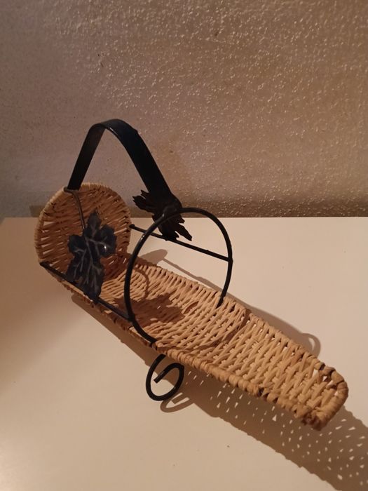 Suporte porta garrafa